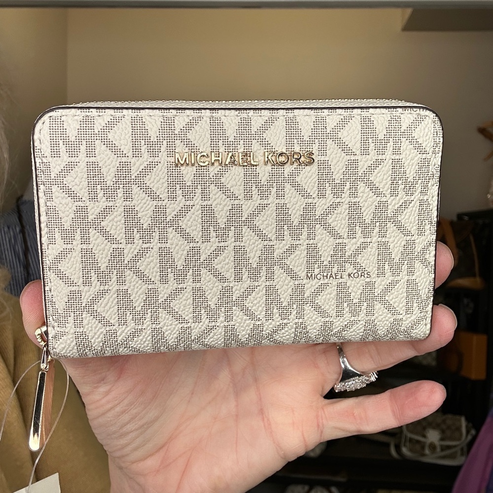 Michel Michael Kors Cream Signature MK Zip-Around Wallet with Gold Hardware